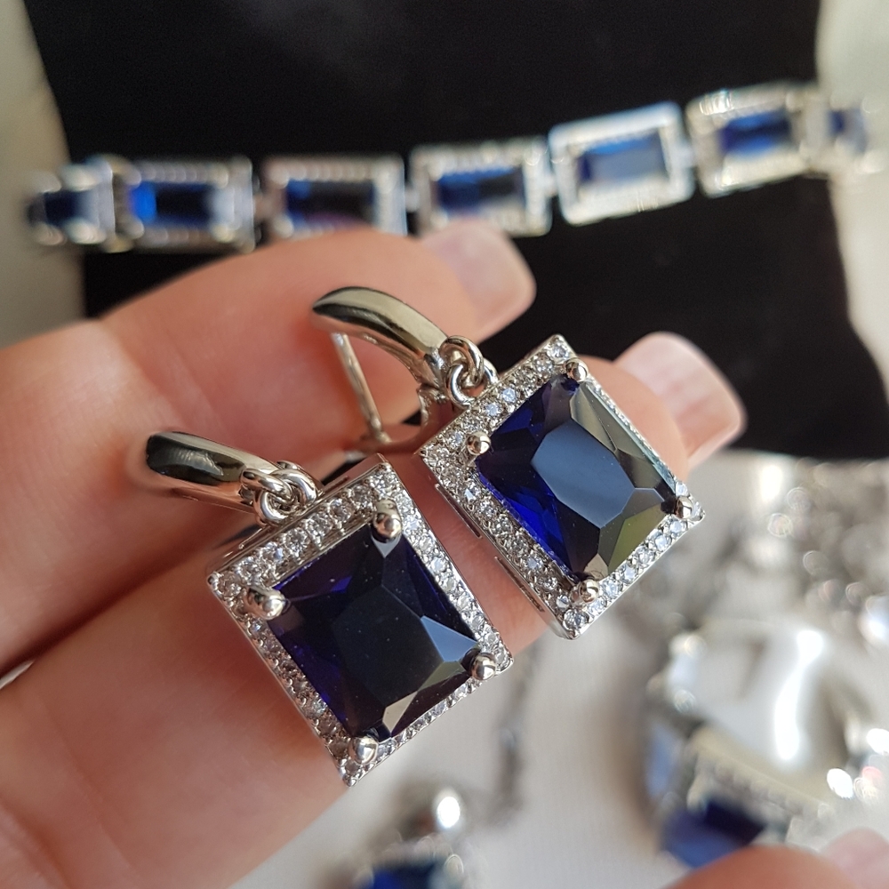 Swarovski Elements 925 Sterling Silver Emerald-cut Blue Pendant Necklace NEW - Picture 12 of 17